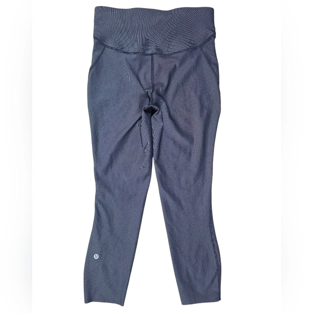 Lululemon Base Pace High-Rise Crop 23